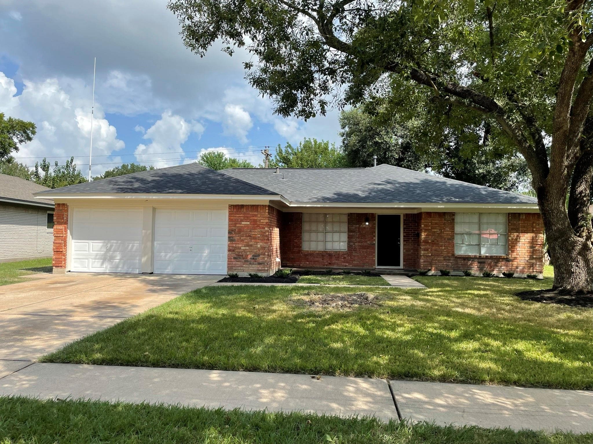 1110 Saddle Rock Dr