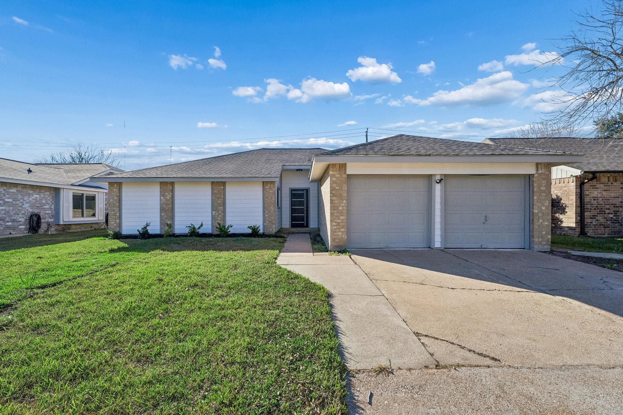 1419 Fieldstone Dr
