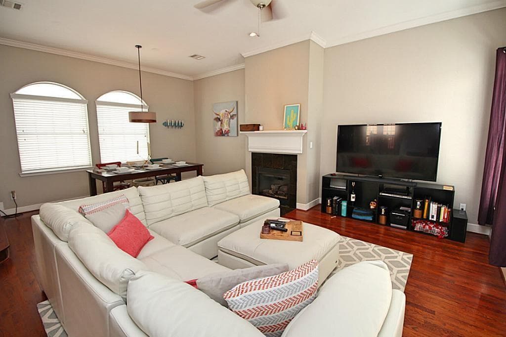 Gallery image 3