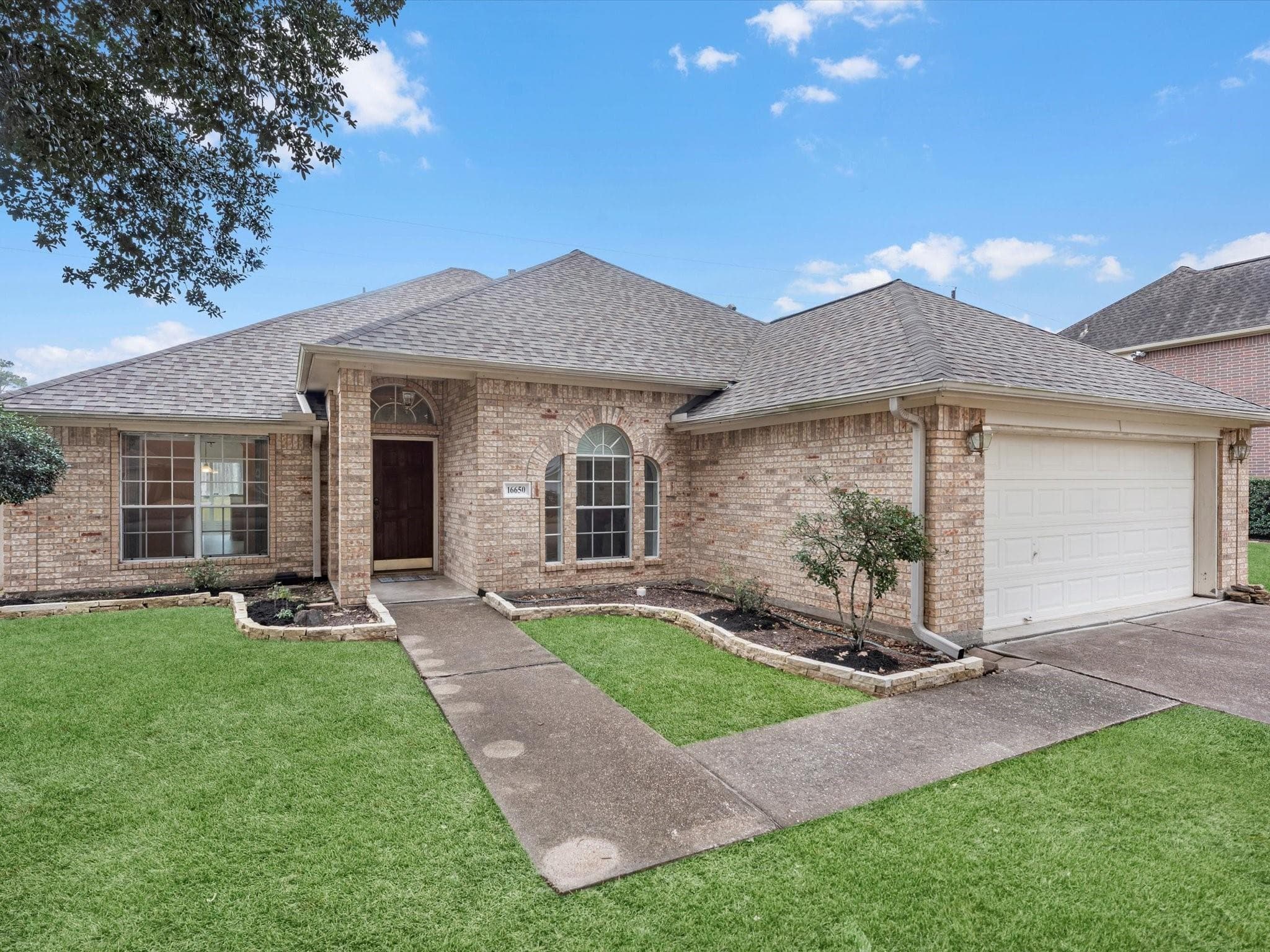 16650 Bluefin St