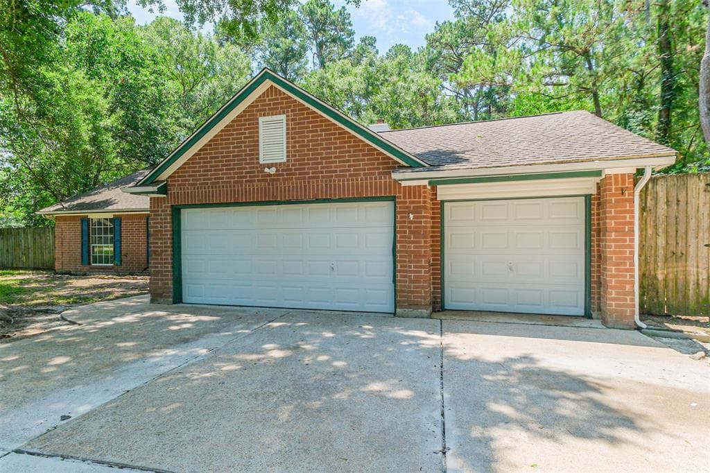 15715 Charolais Dr