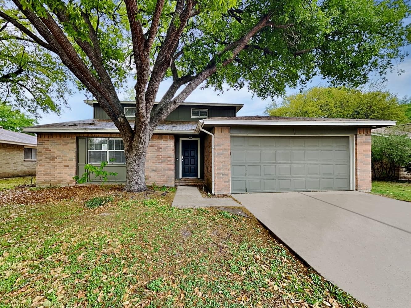 16122 Golden Sage Ln