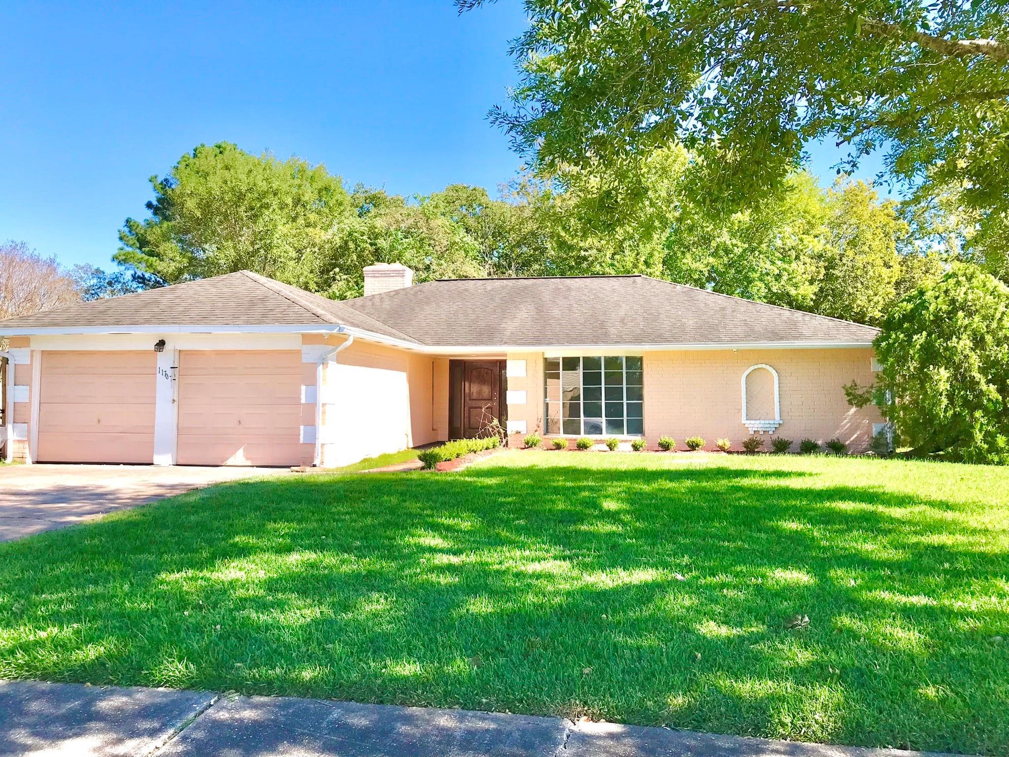 11707 Misty Glen Ln