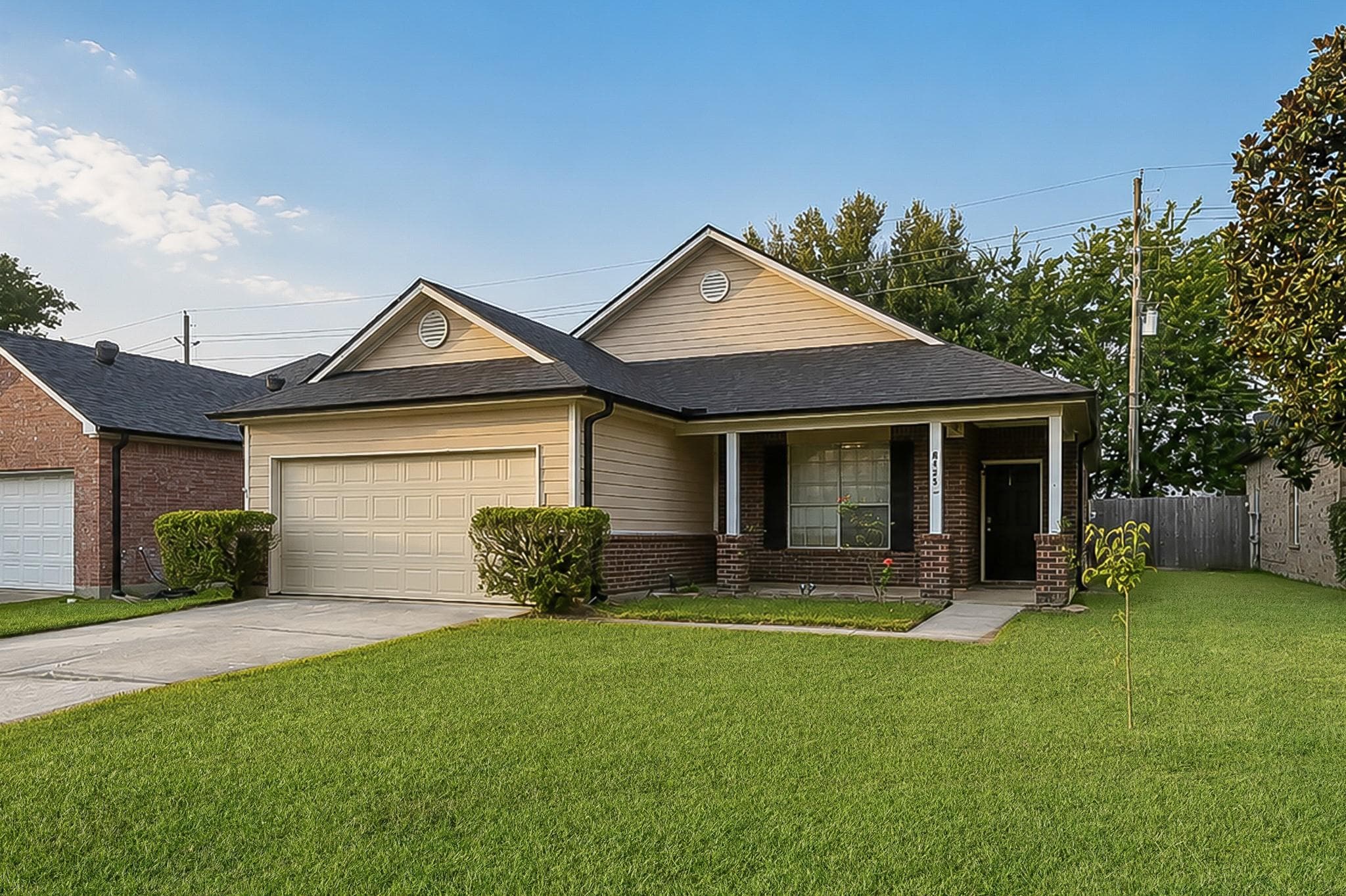 8723 Willow Grove Dr