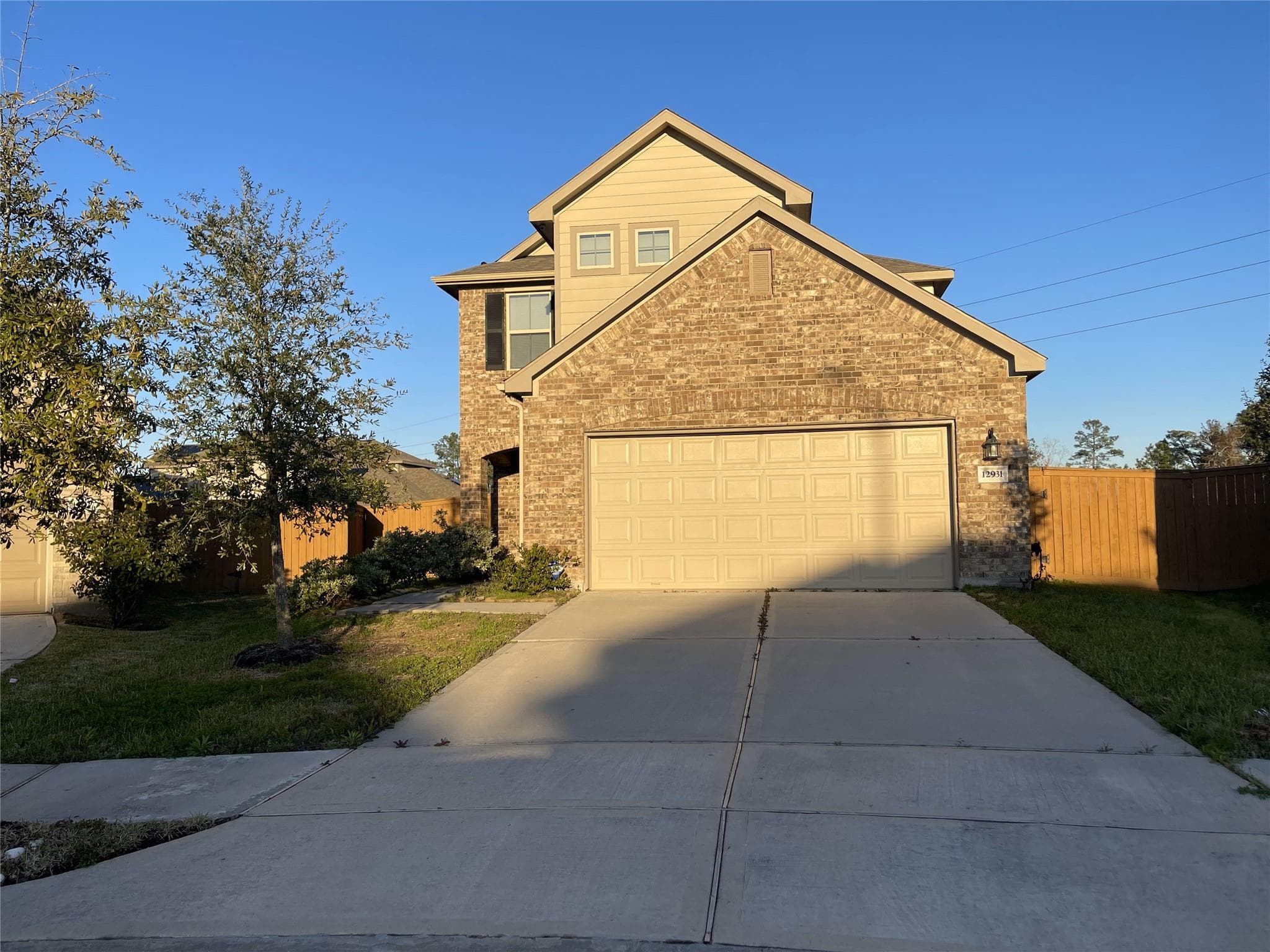 12931 Ilderton Dr