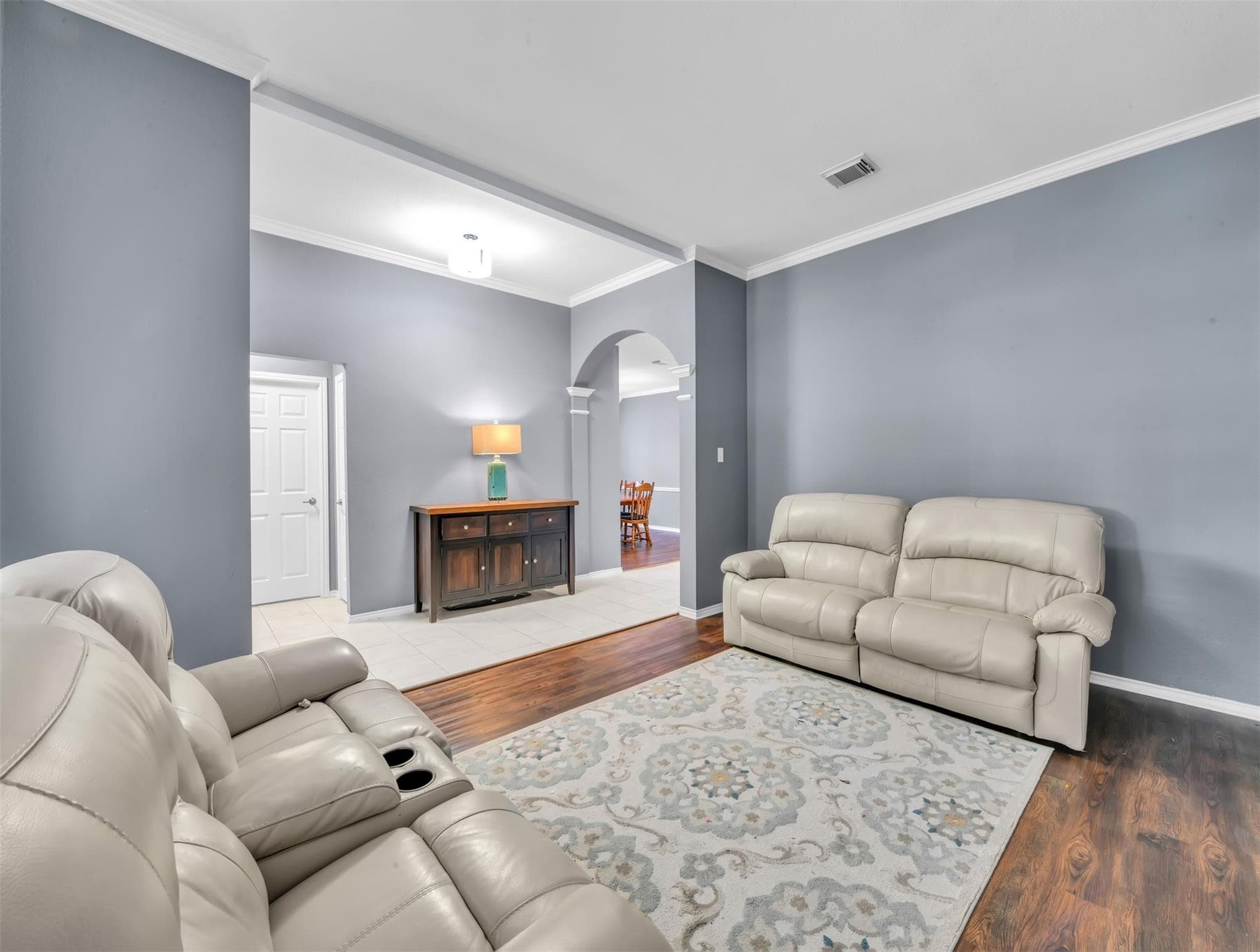 Gallery image 5