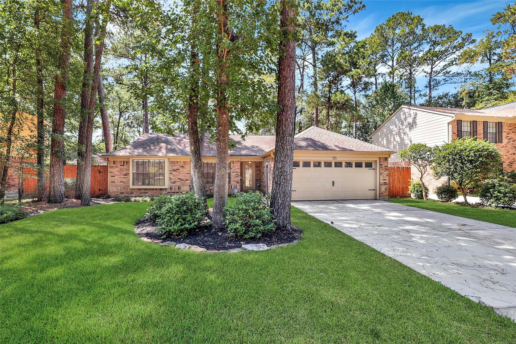 Main property image