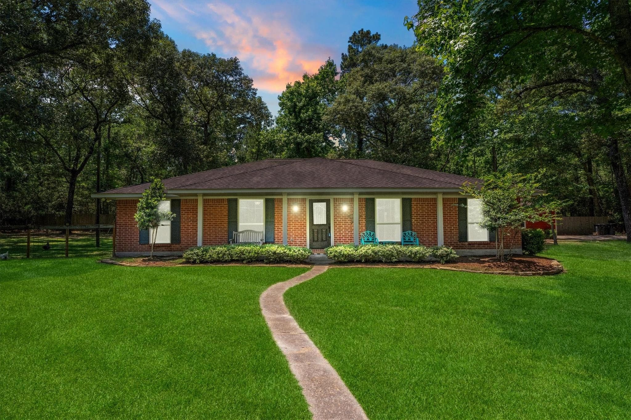 17011 Wagon Wheel Rd