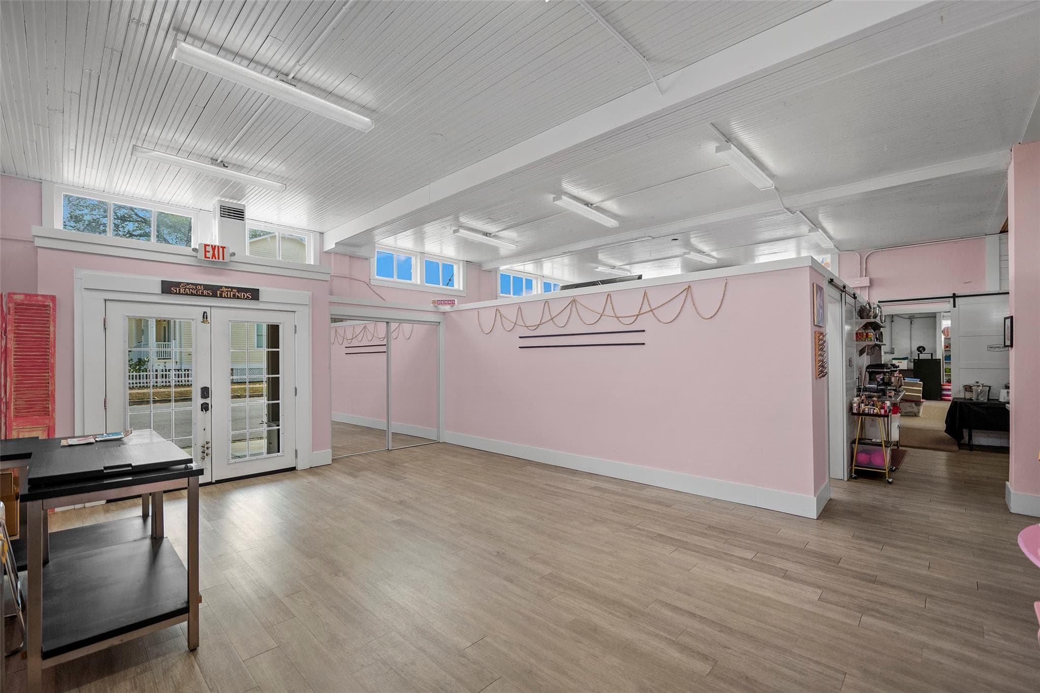 Gallery image 4