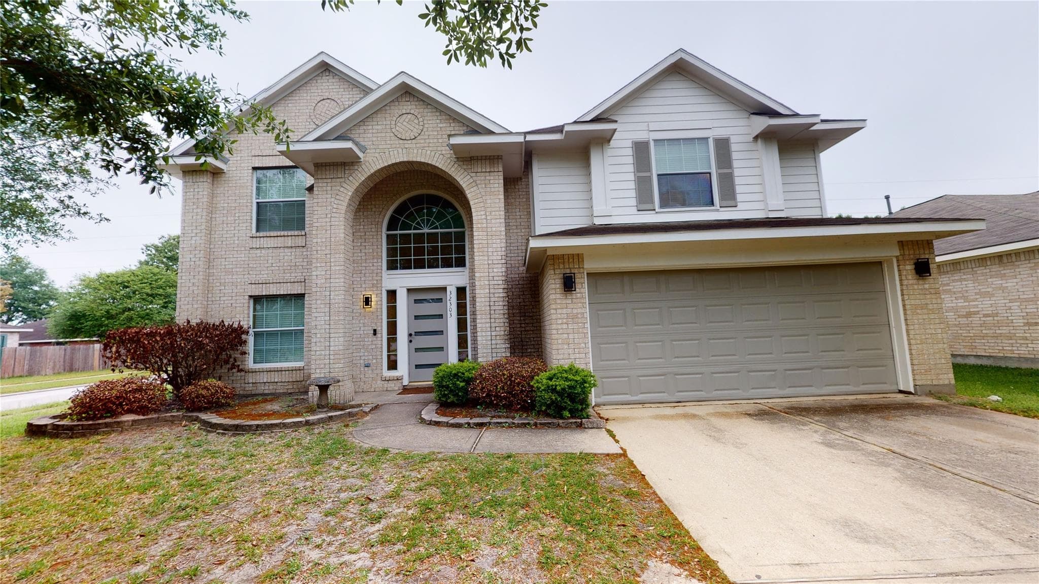 32303 Willow Creek Park