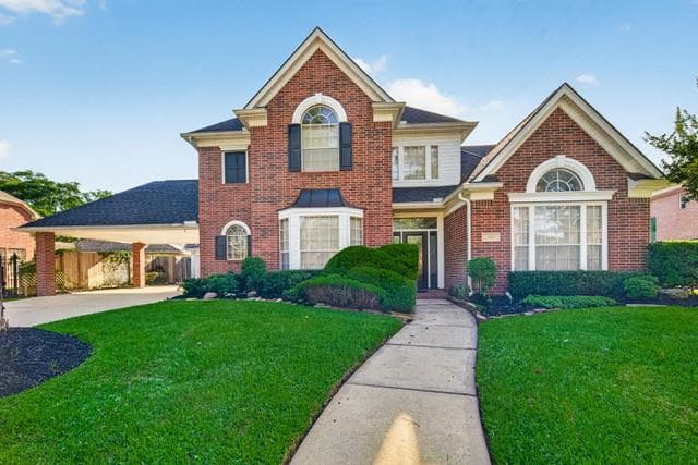 3910 S Beechwood Ct