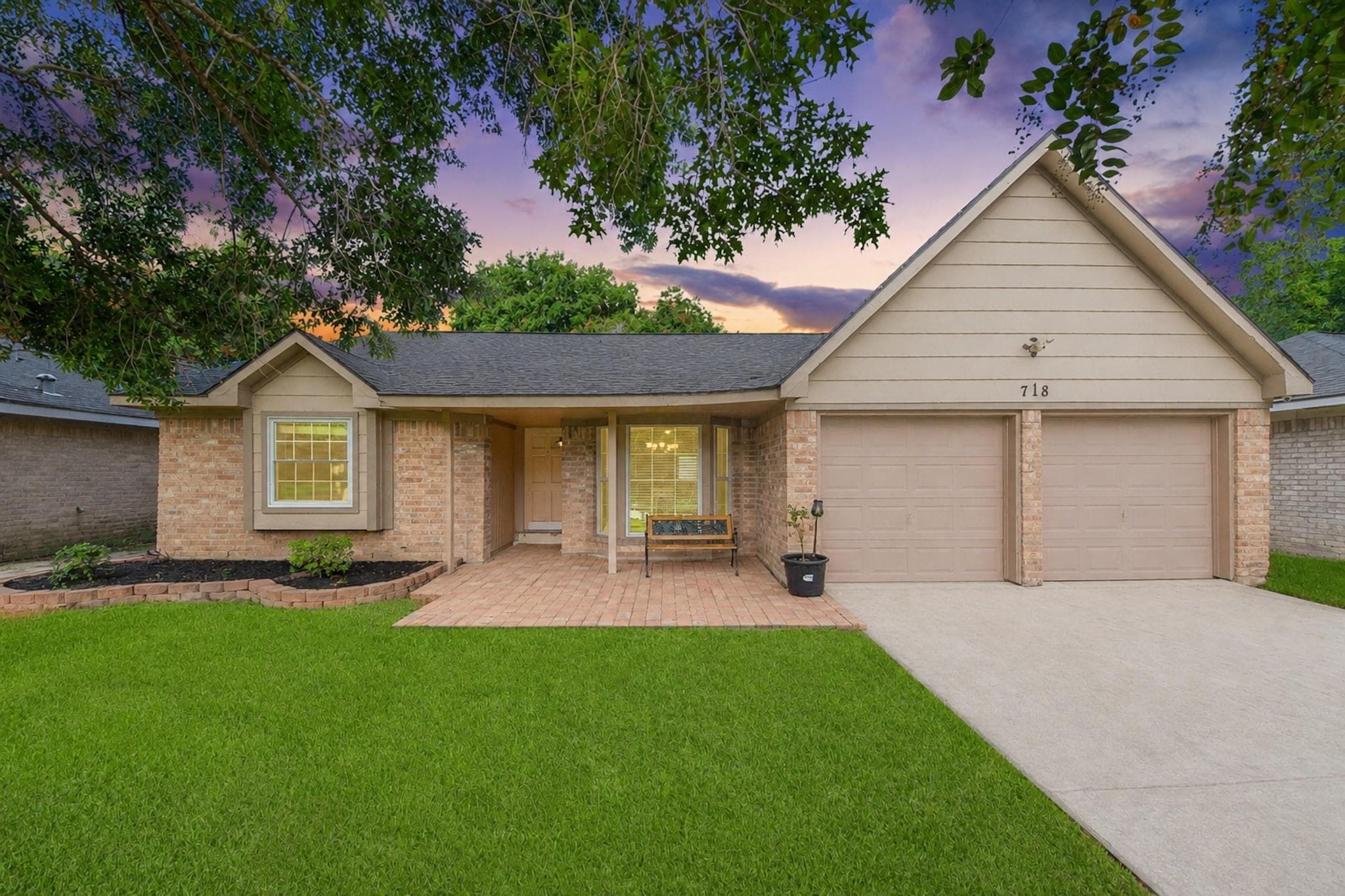 718 Wild Horse Valley Rd
