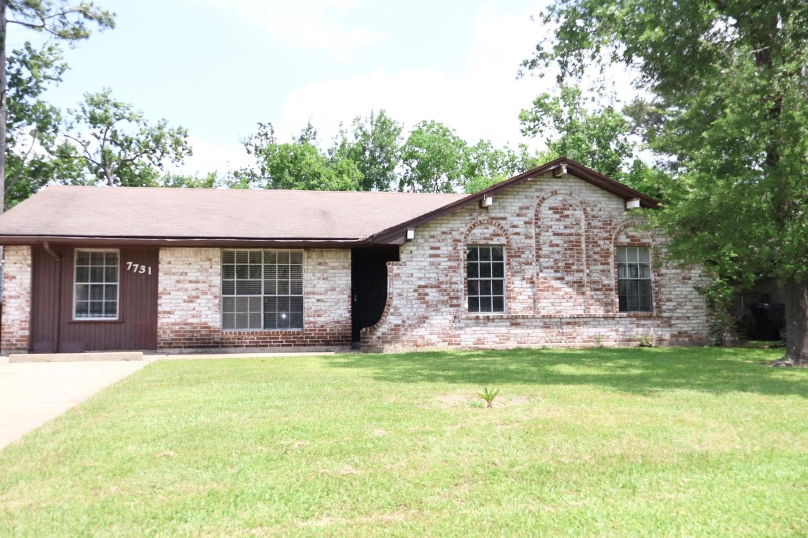 Main property image