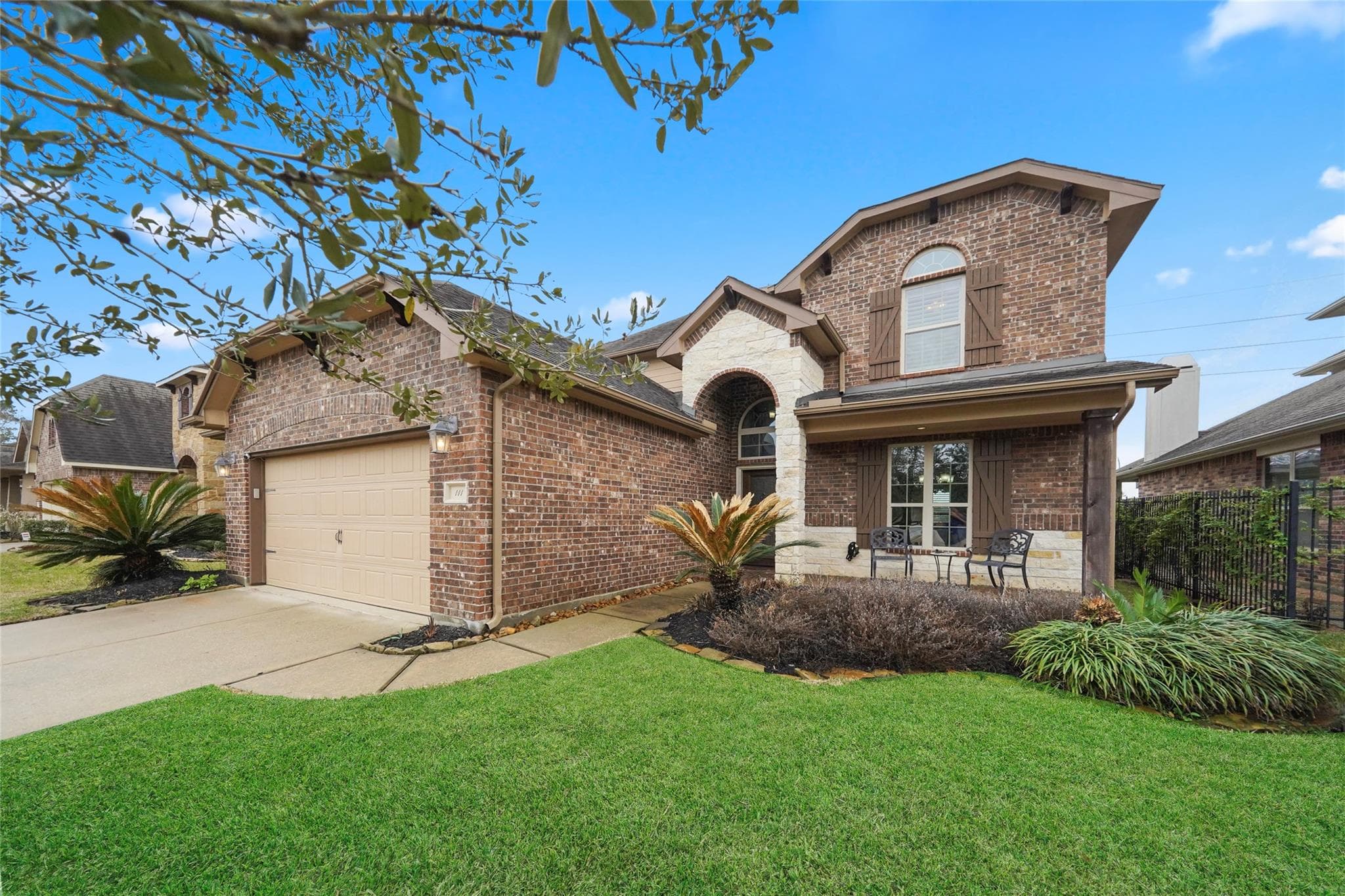 111 W Wading Pond Cir