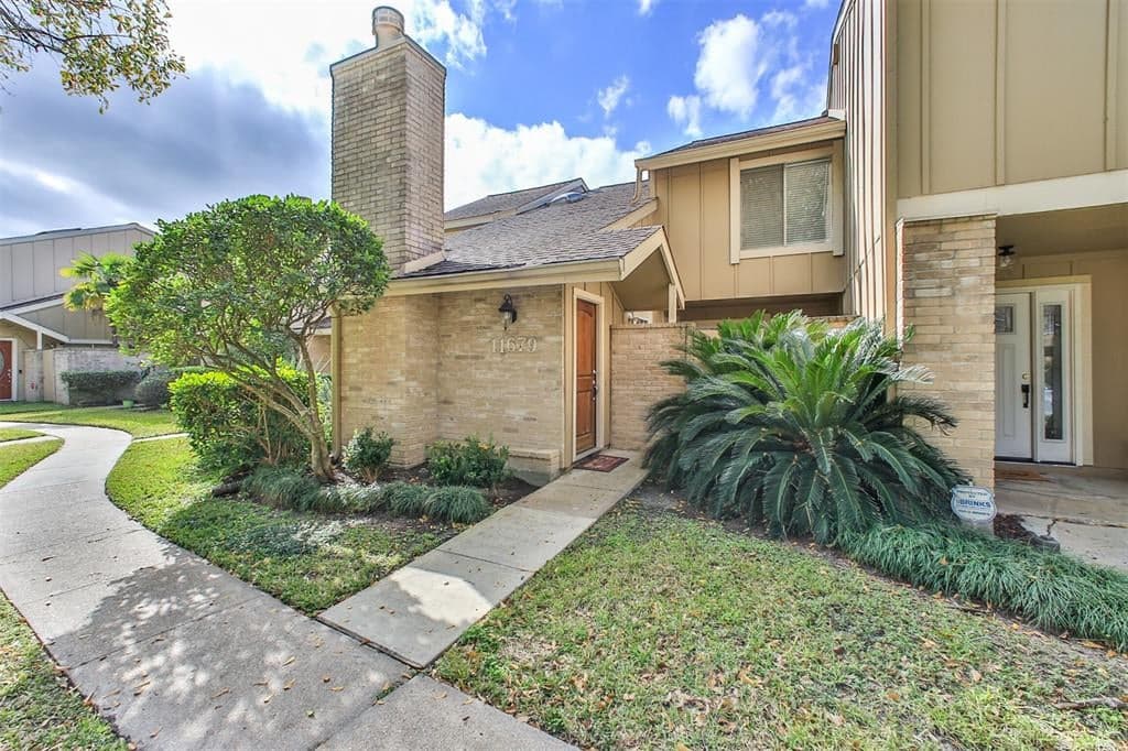 11679 Village Place Dr # 256