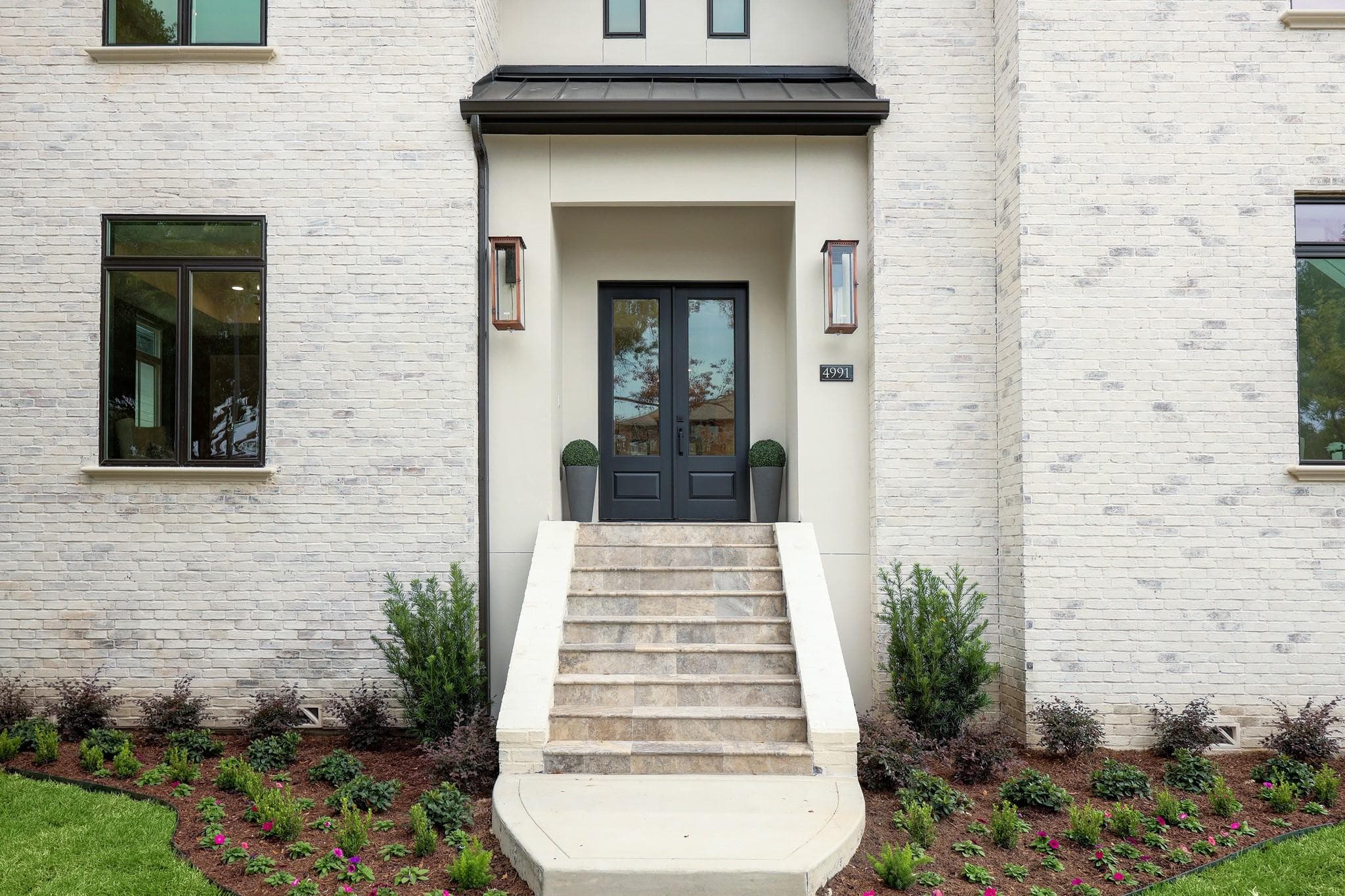 Gallery image 2