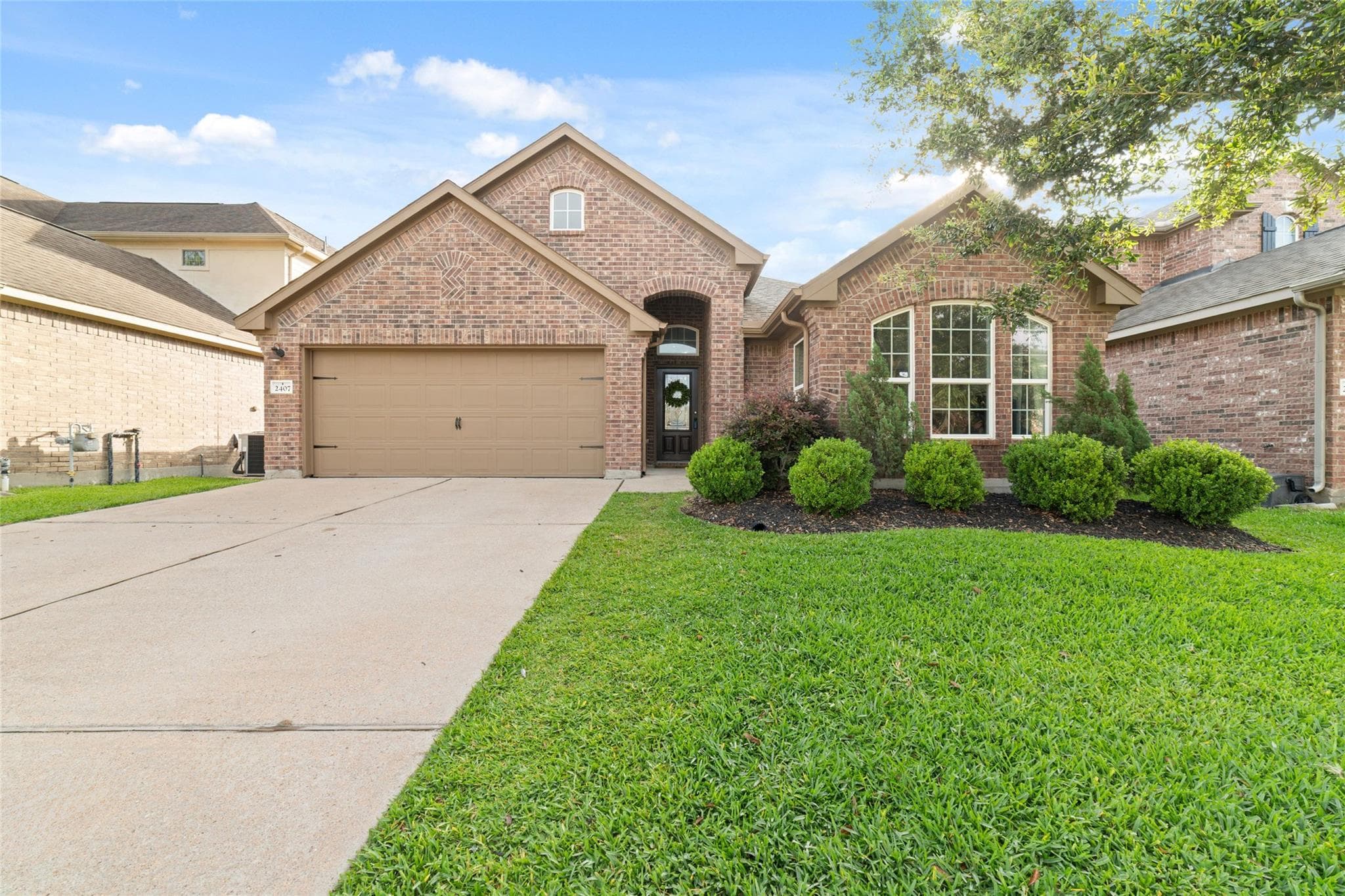 2407 Blue Jay Ln