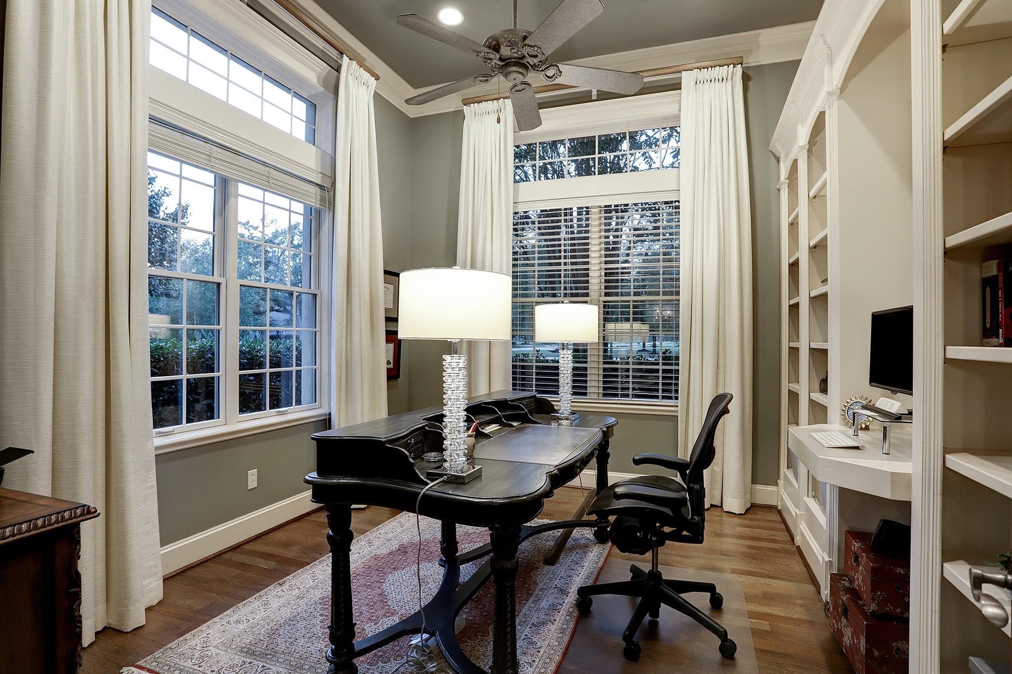 Gallery image 4