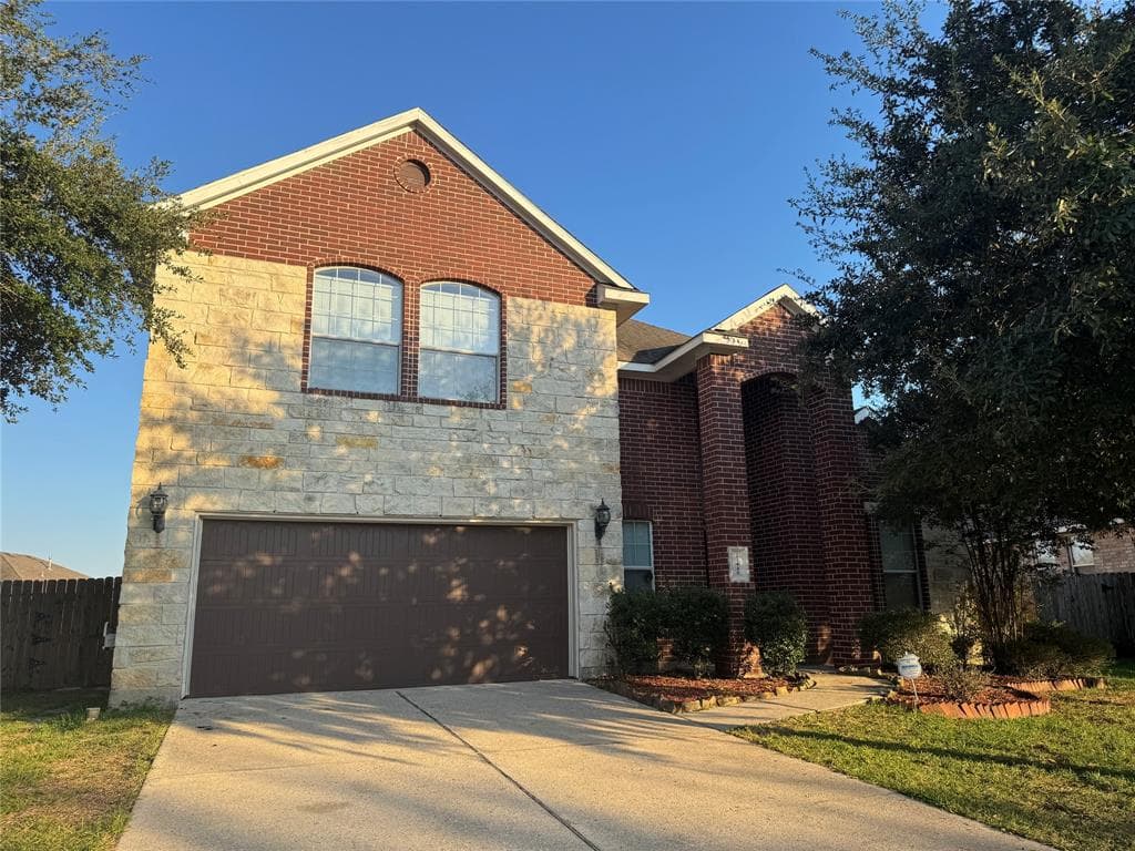 Main property image