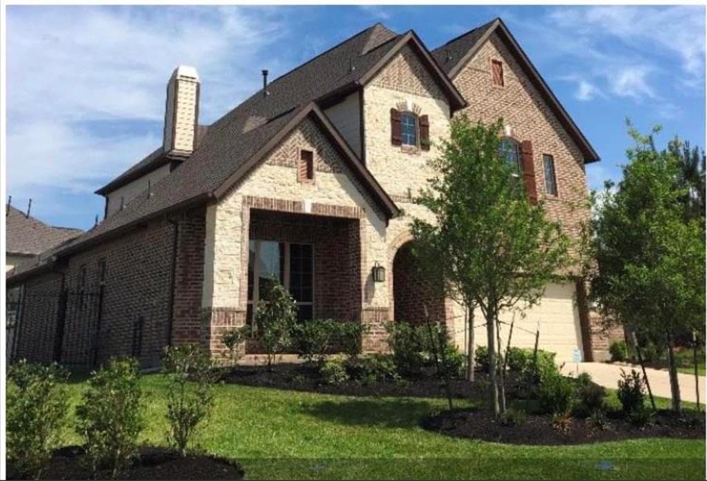 71 Wyatt Oaks Dr
