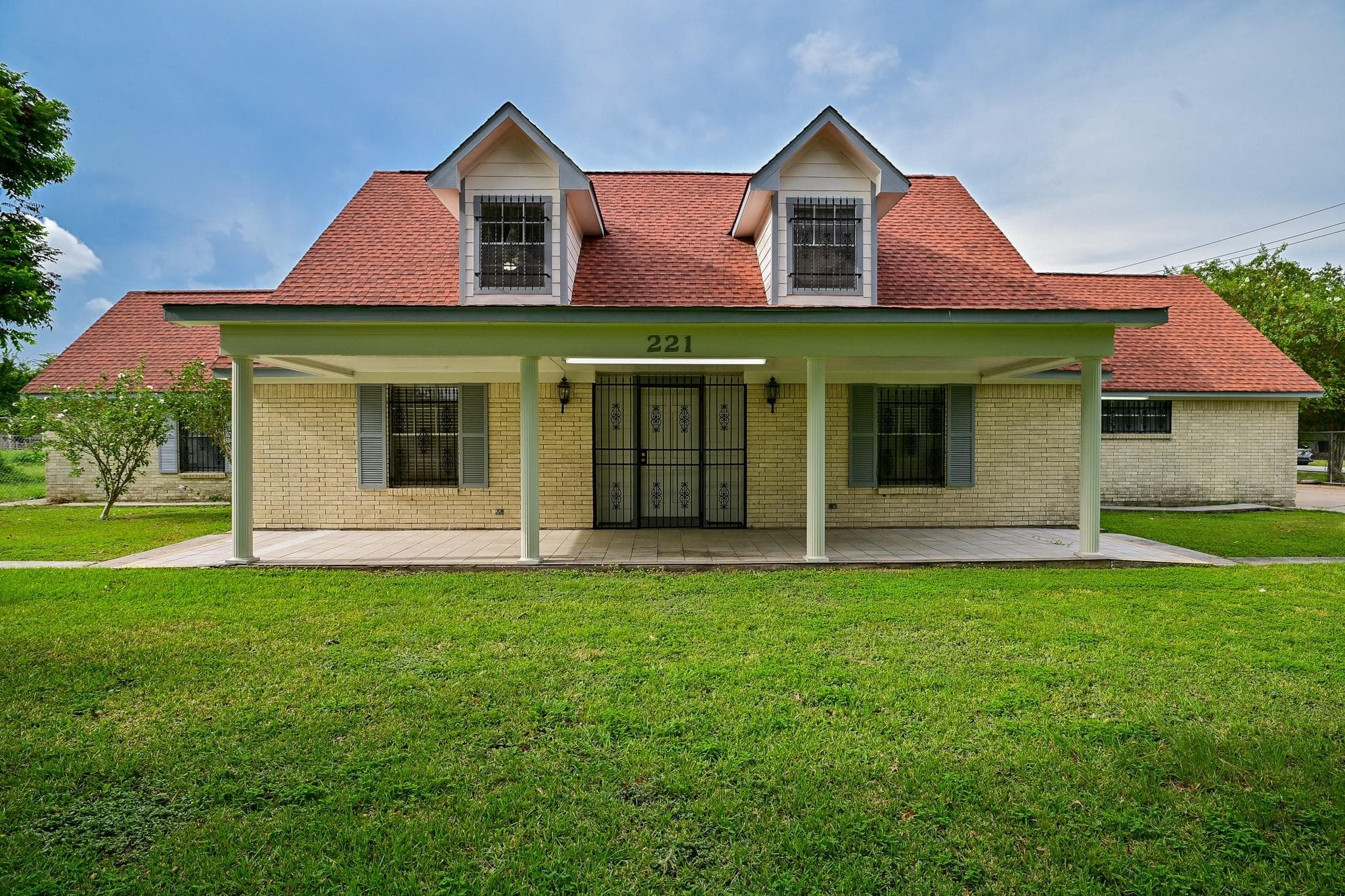 Gallery image 4