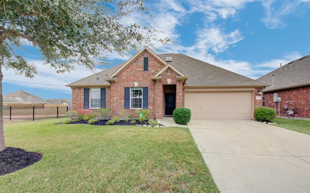 3607 Raintree Village Dr