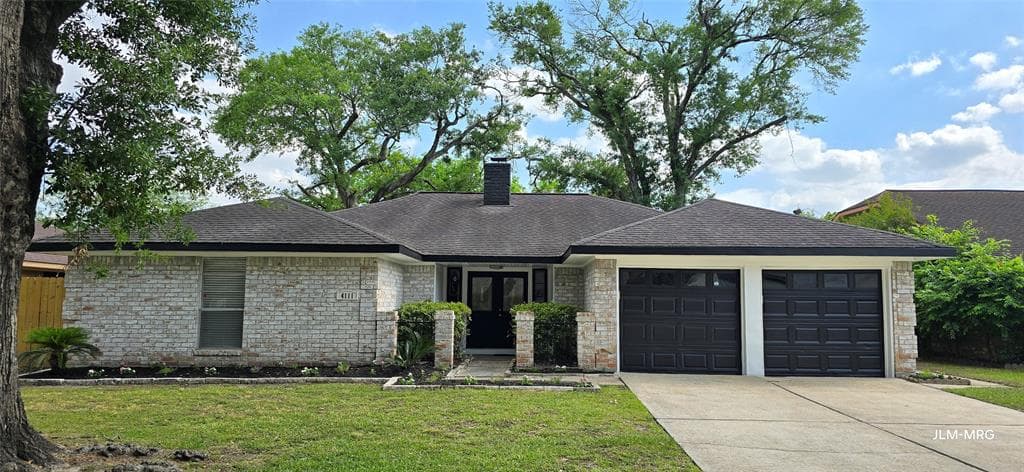 4111 Saratoga Dr