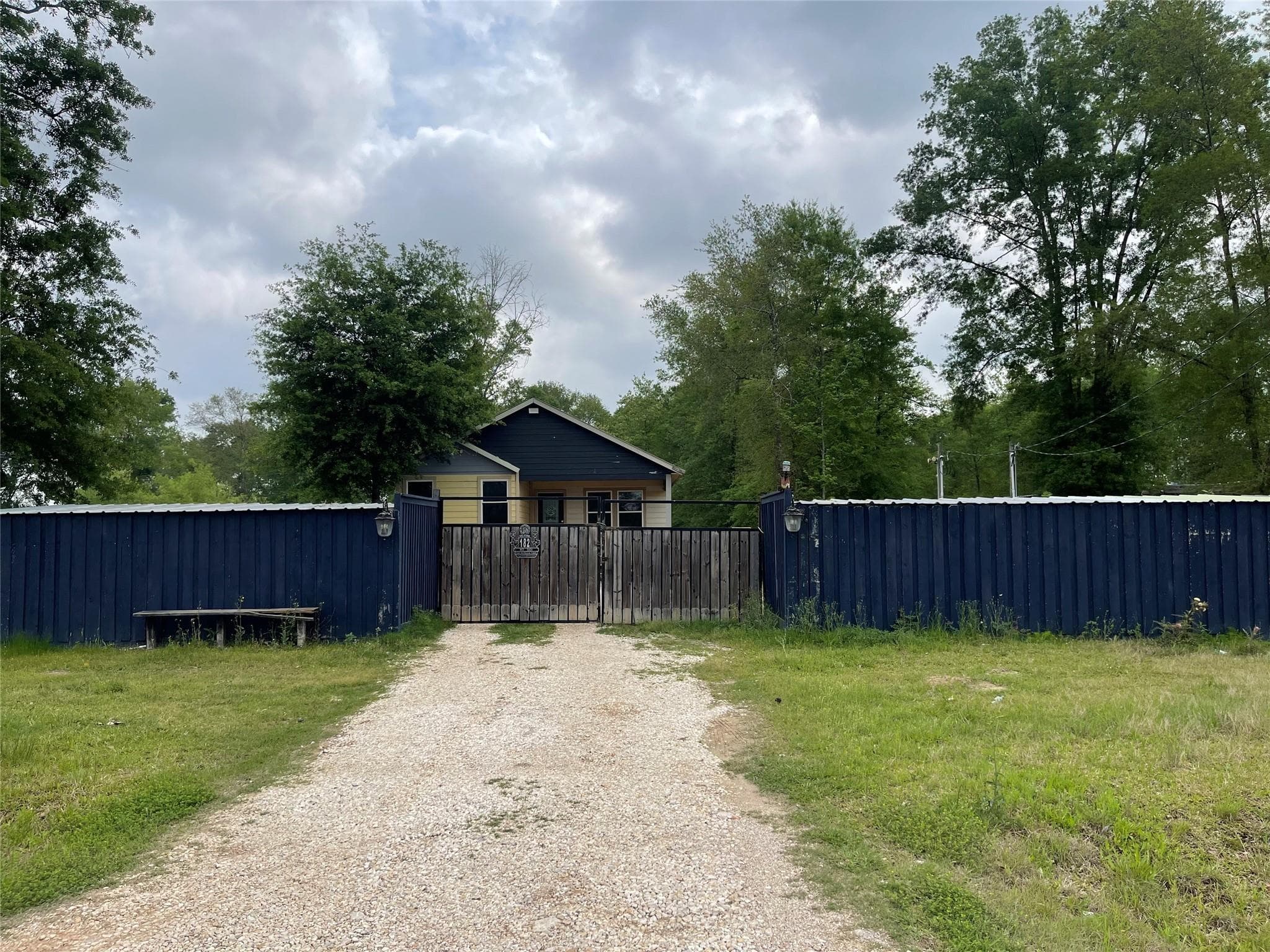 182 Road 5101