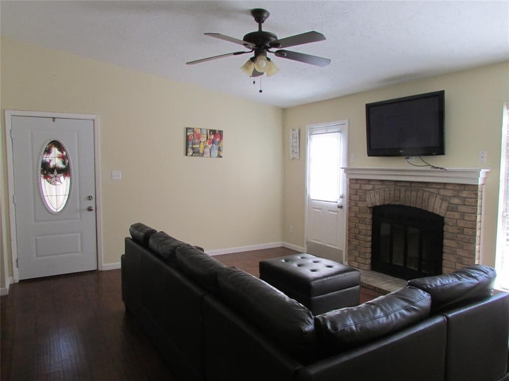 Gallery image 3