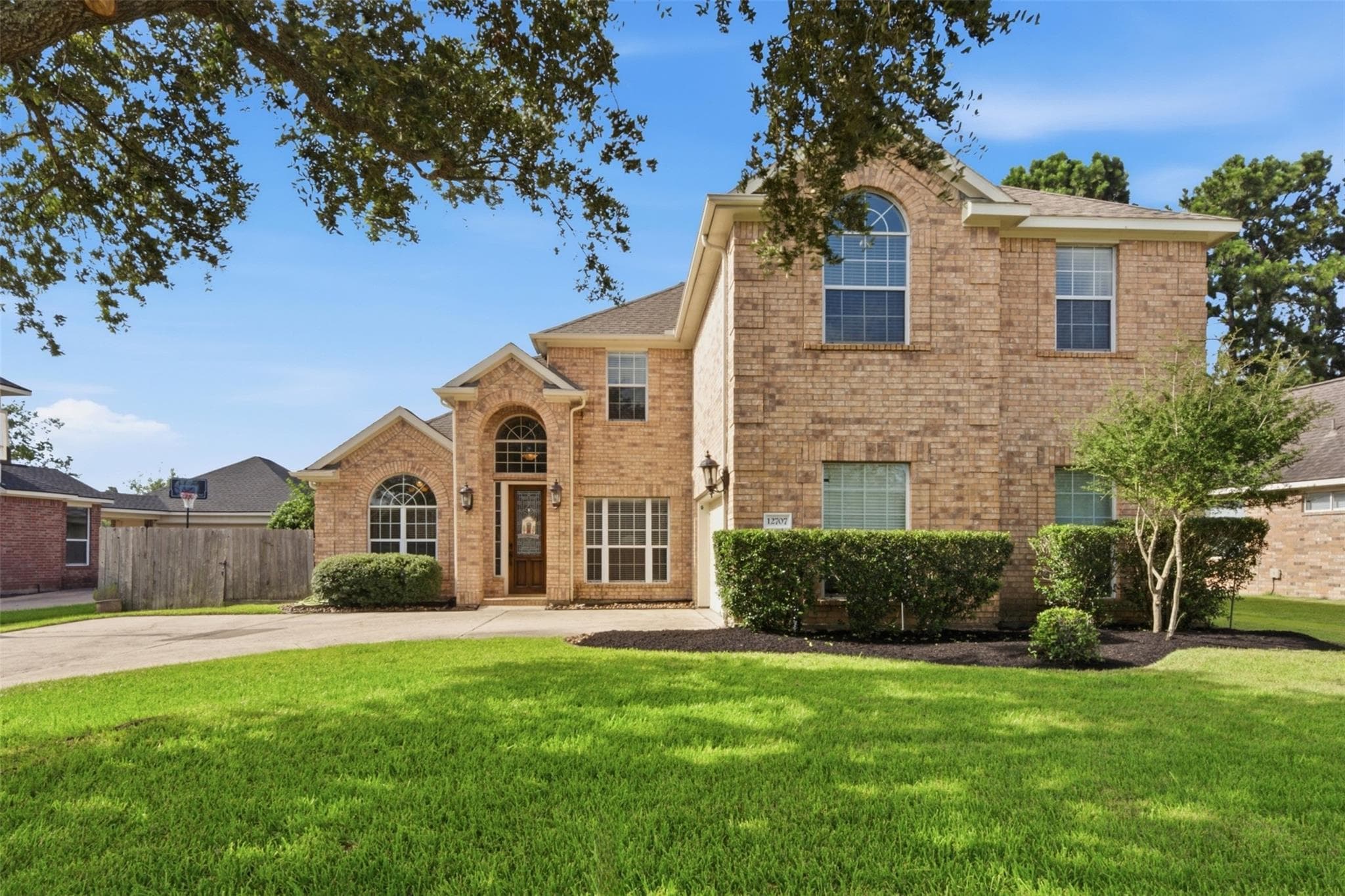 12707 Rocky Briar Ln