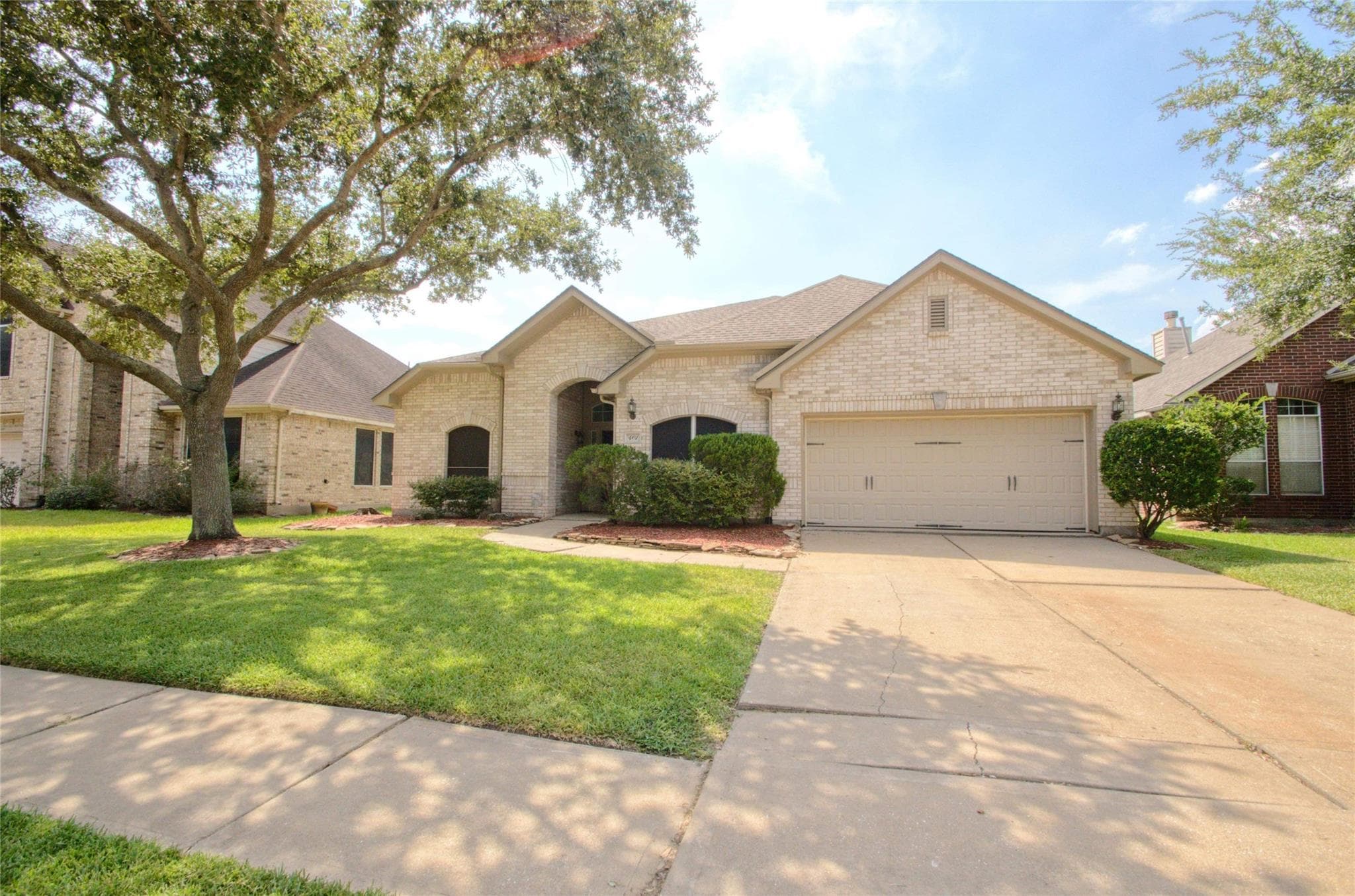 401 Cedar Point Dr