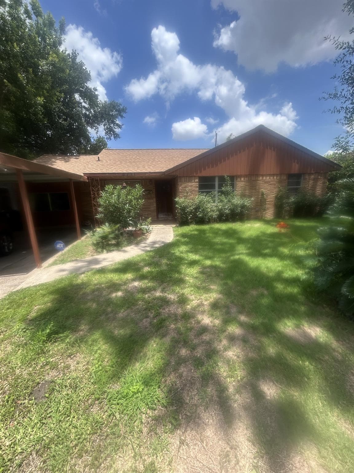 5711 Turtle Creek Rd