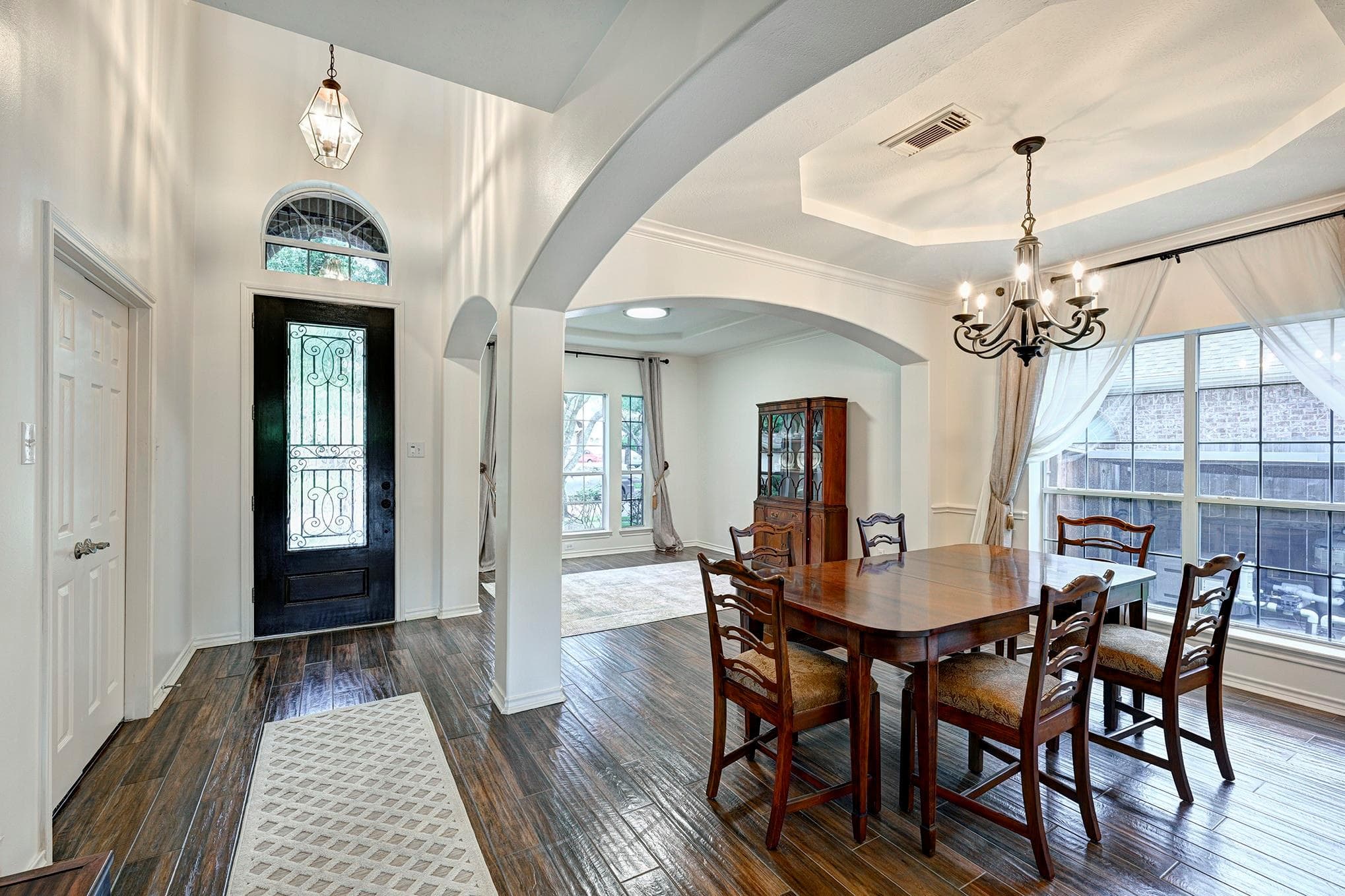 Gallery image 2