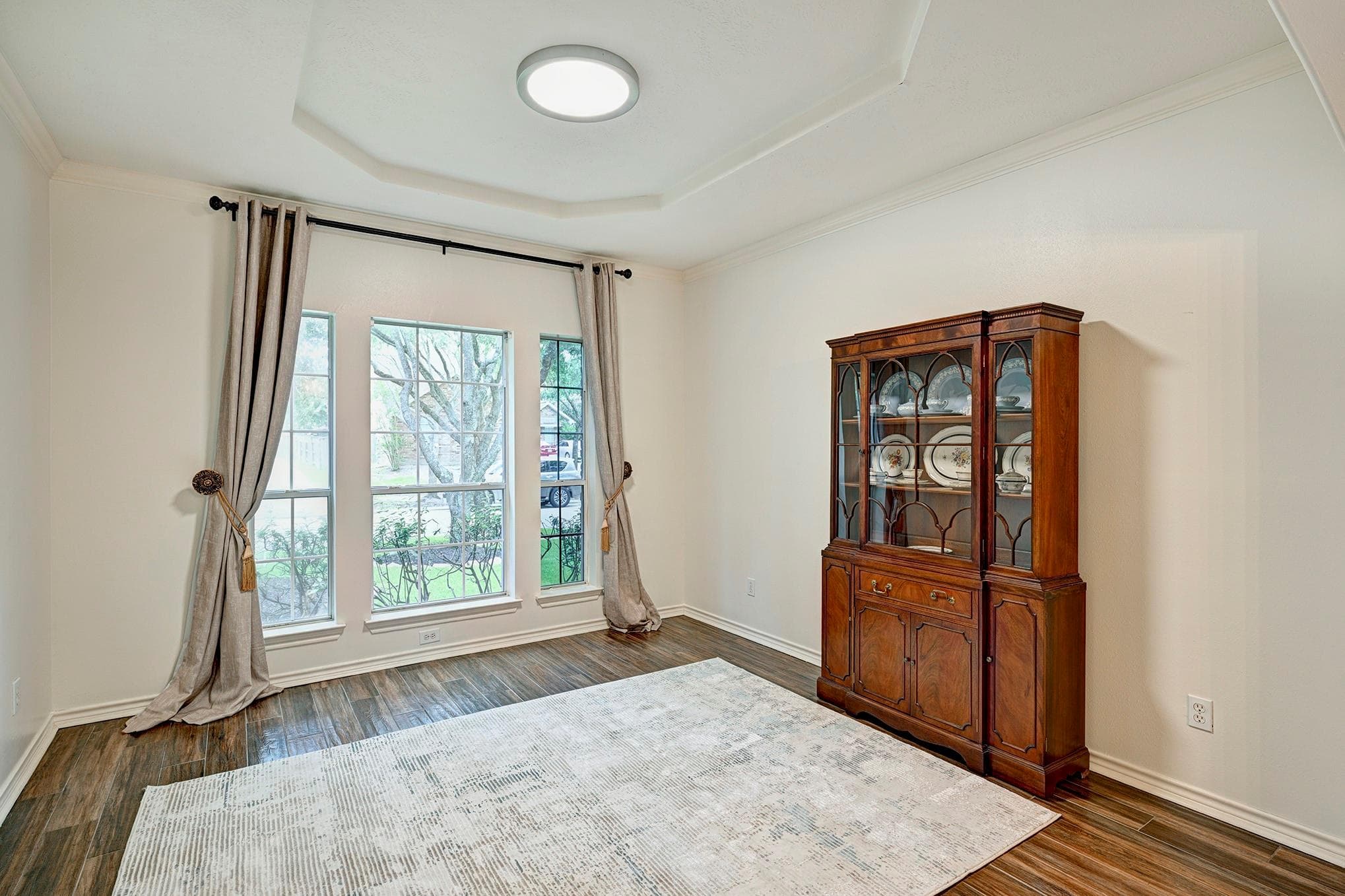 Gallery image 3