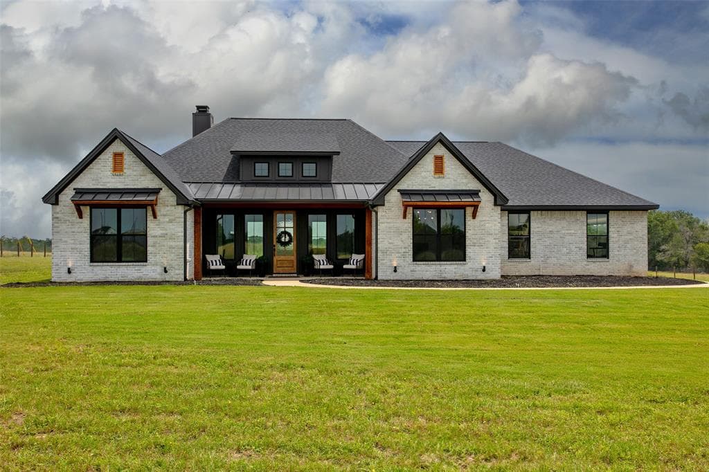 15055 Byron James Rd