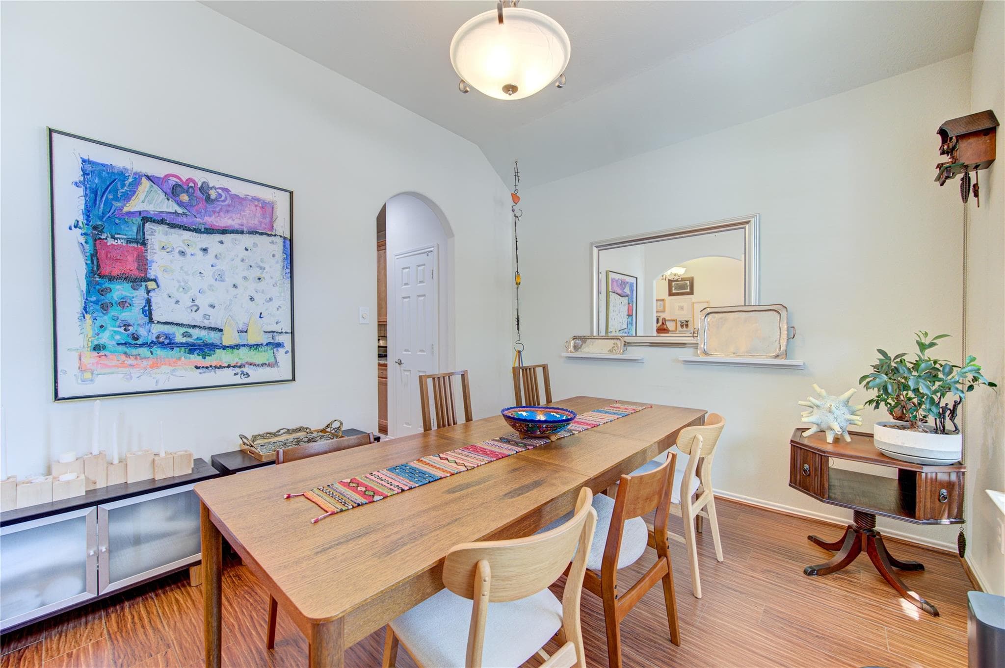 Gallery image 4