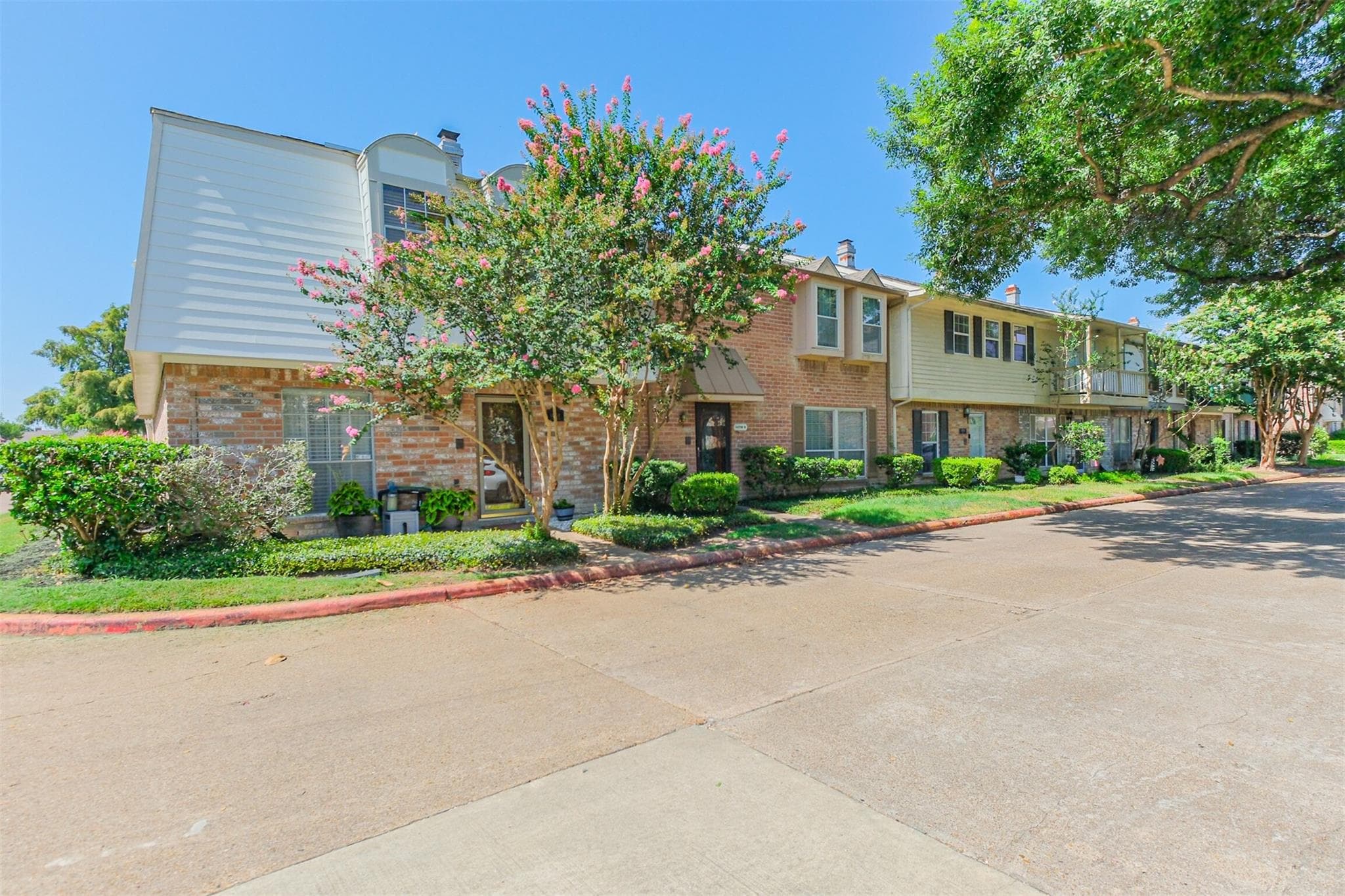 14708 Perthshire Rd Unit A