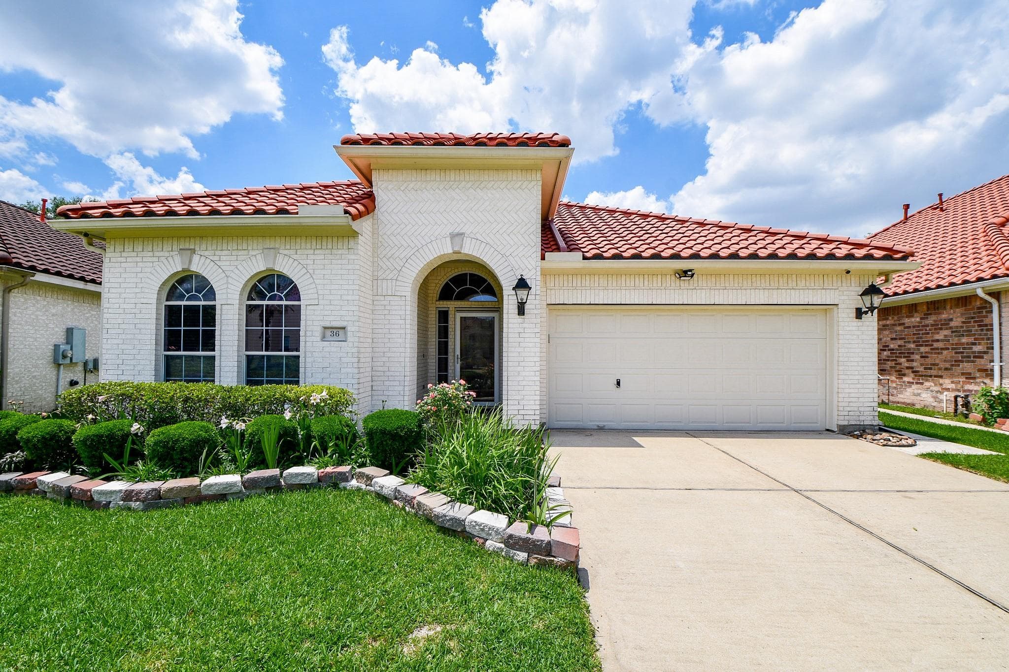 36 Cherry Hills Dr