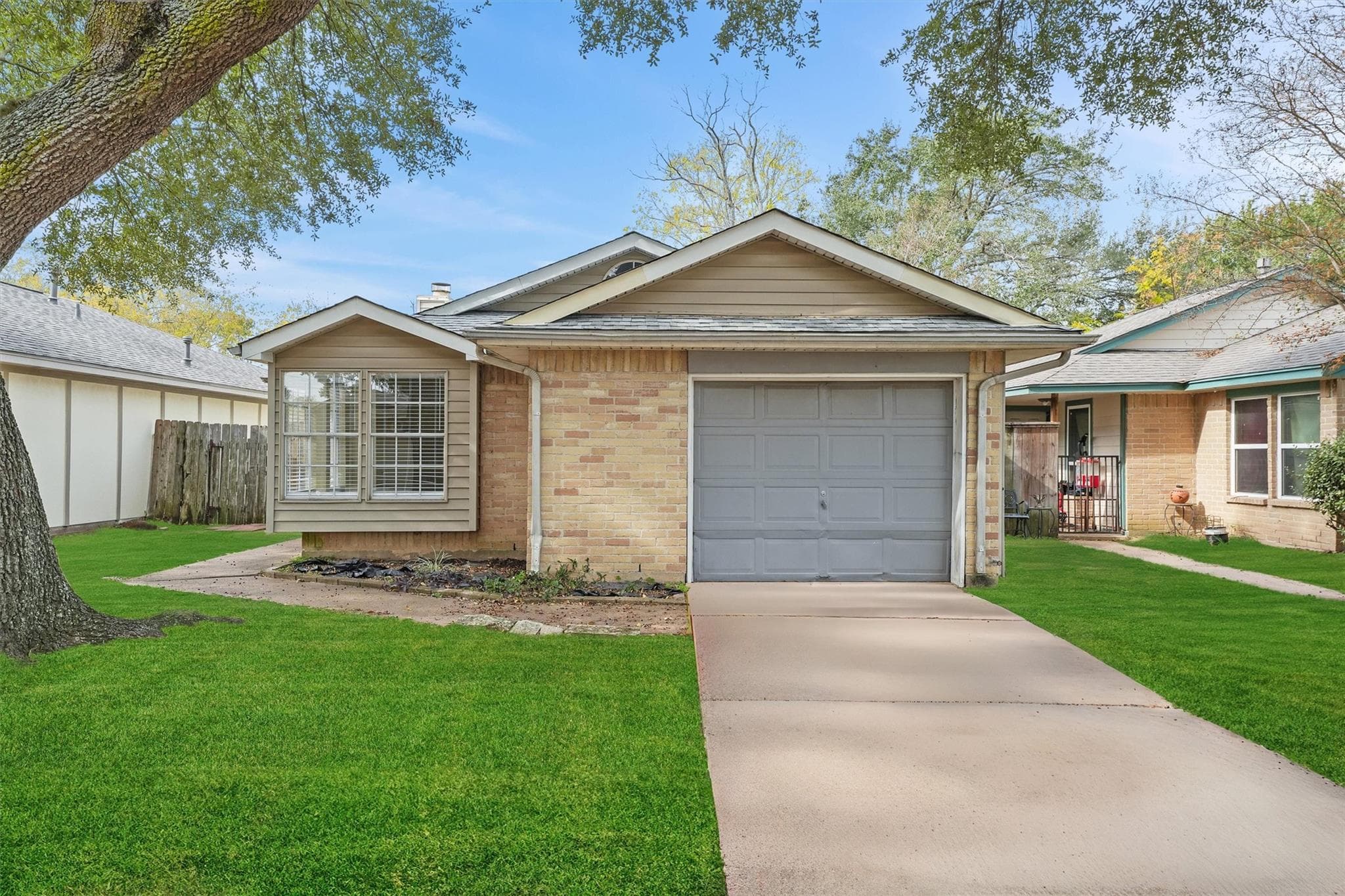 1747 Brickarbor Dr