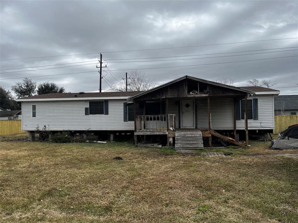 4615 Bryan Ave