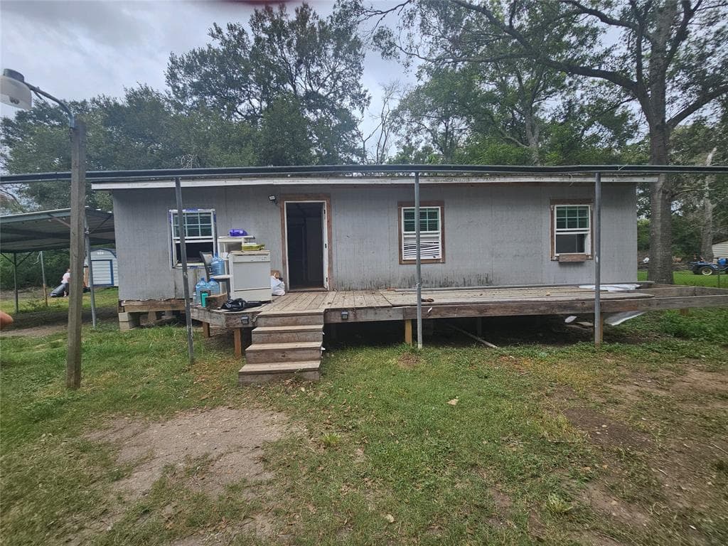 1507 Oakwood Dr