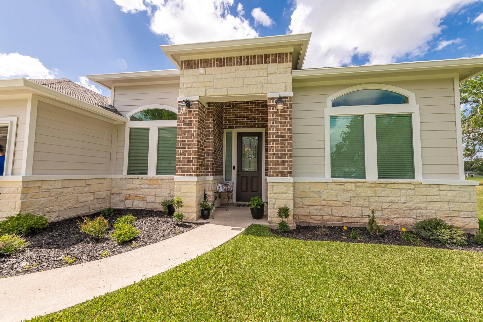 124 Jane Dr