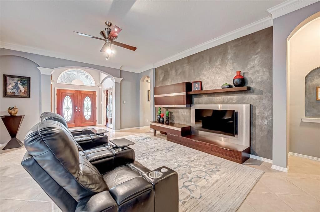 Gallery image 2