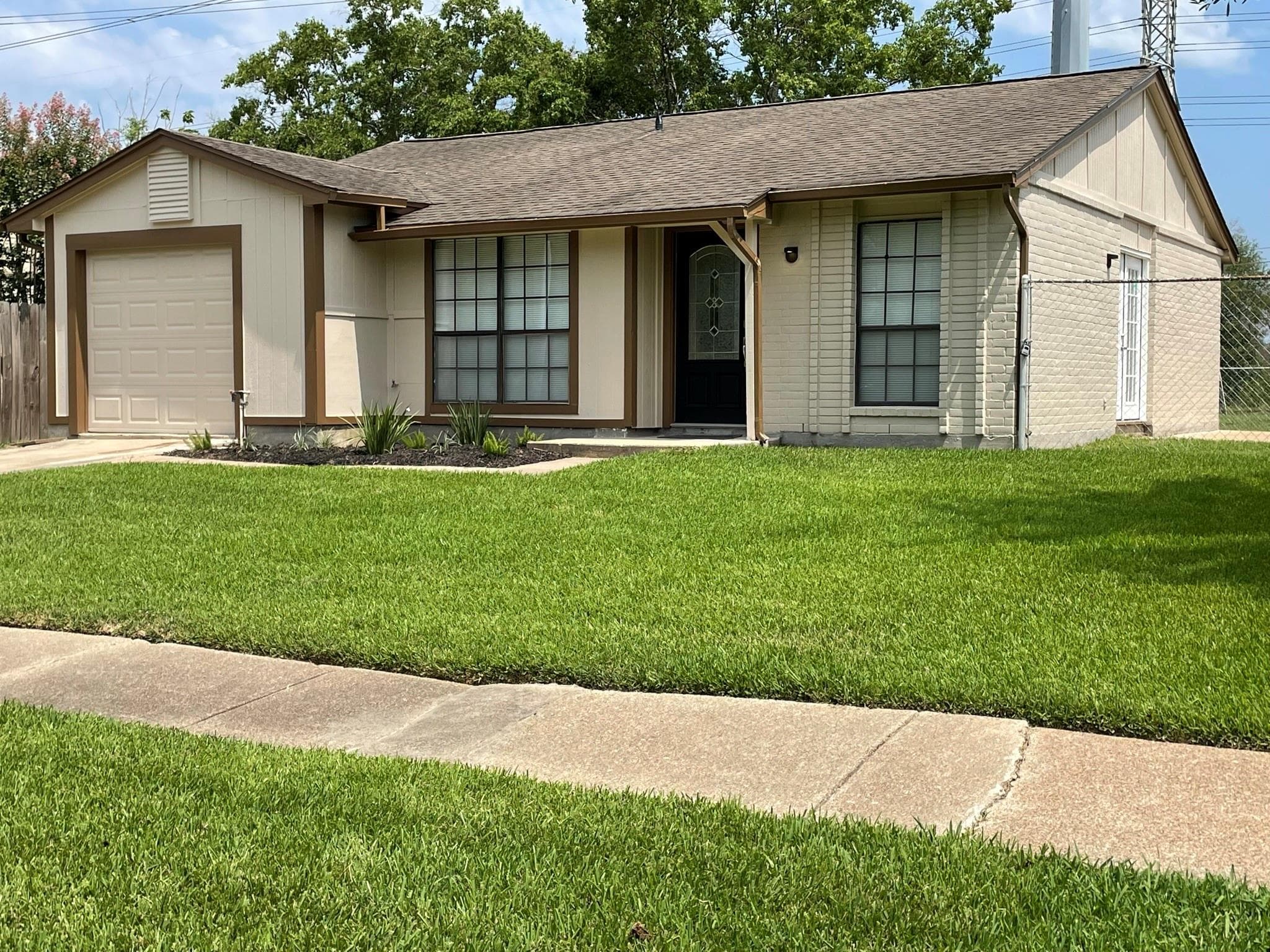 14331 Edenglen Dr