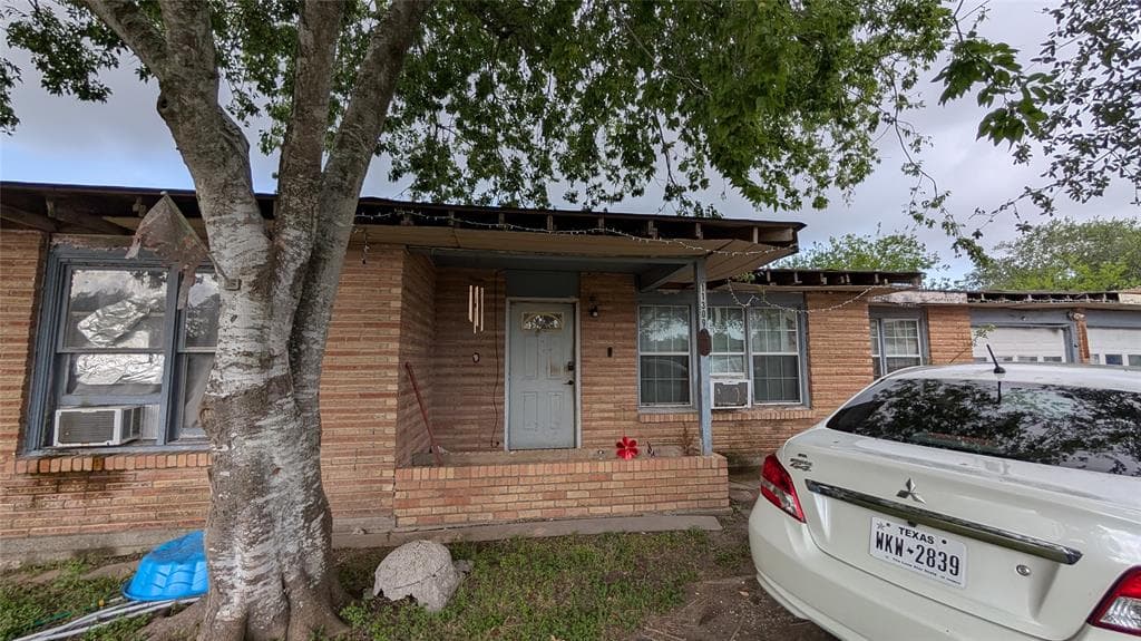 11309 Windsor Dr
