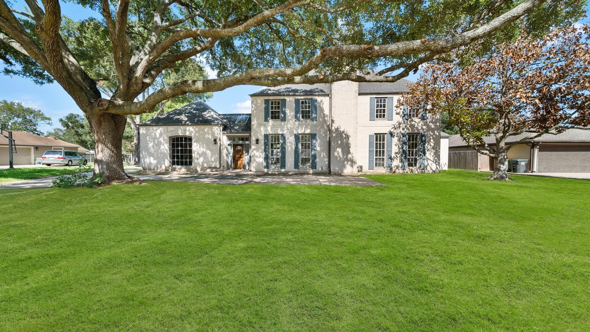 2429 Cork Cir