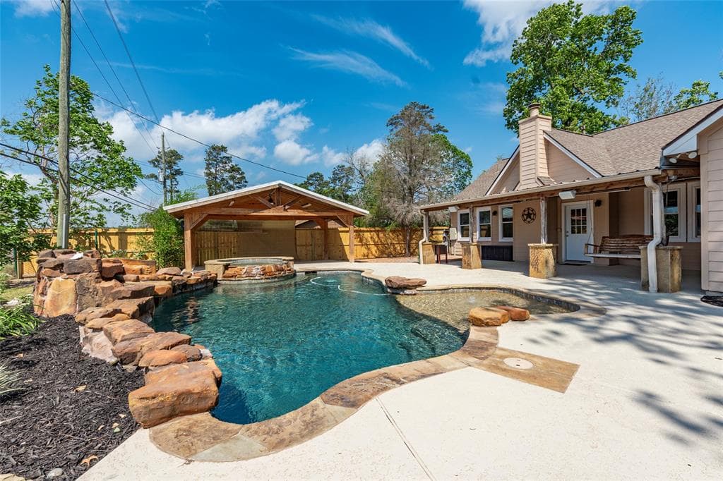 2203 Foley Rd