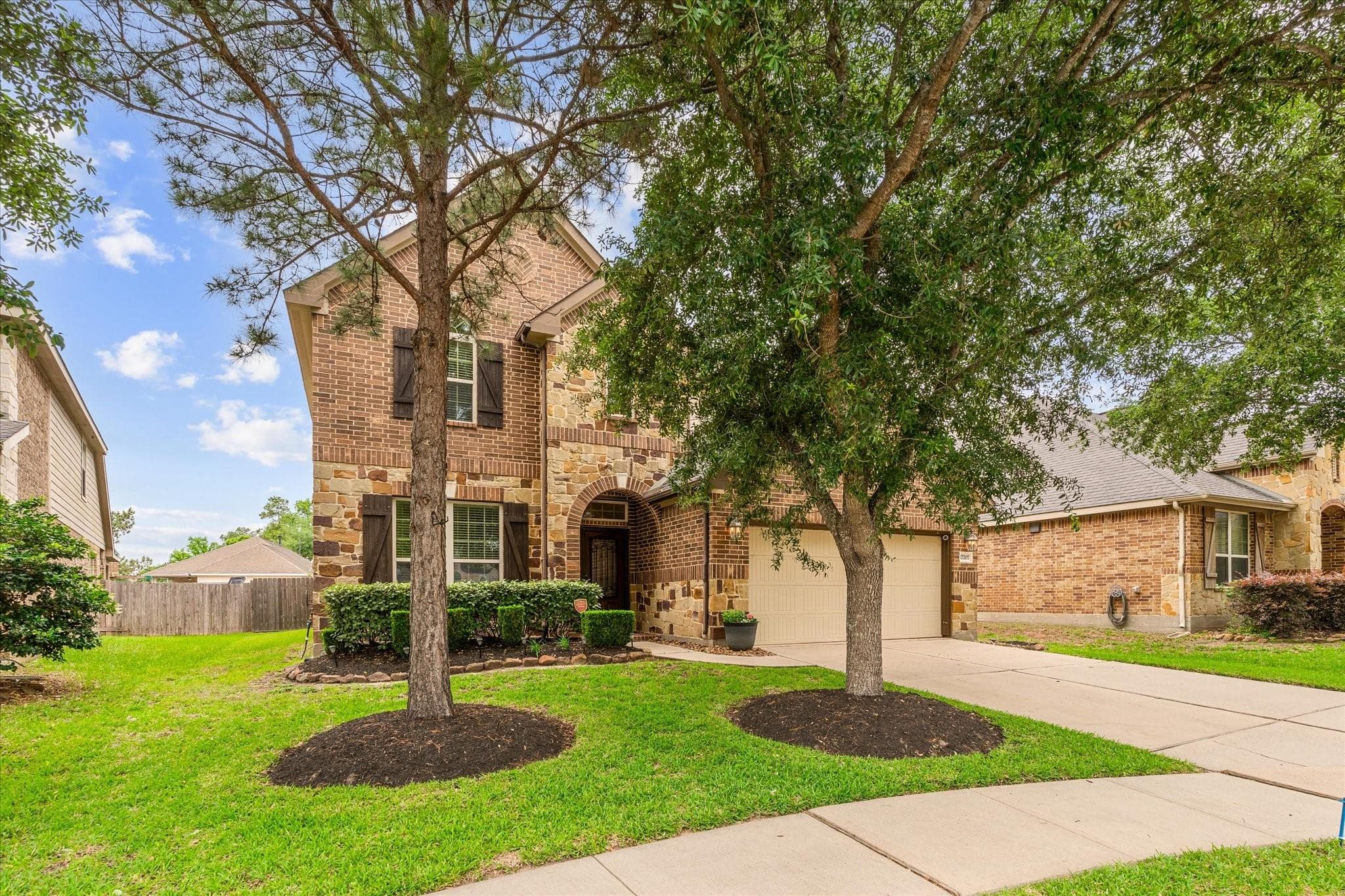 17207 Lowell Lake Ln