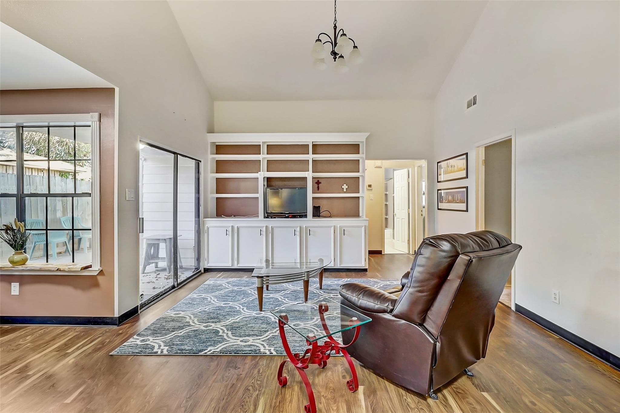 Gallery image 3