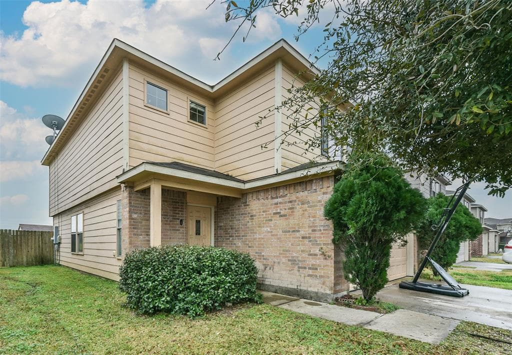 21315 Finbury Oaks Ln